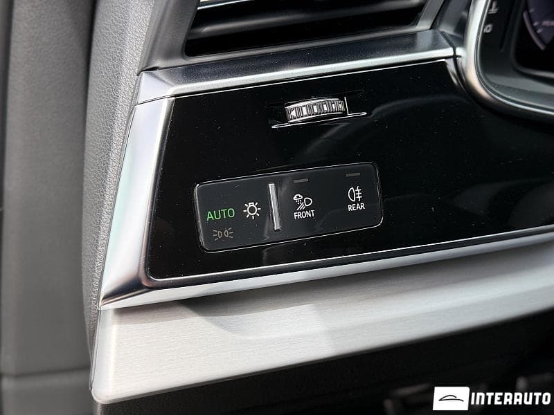 Audi Q7 2019 — Миниатюра 10