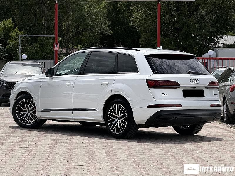 Audi Q7 2019 — Миниатюра 3
