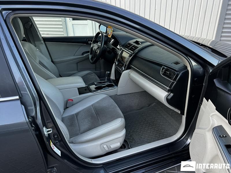 Toyota Camry 2012 — Миниатюра 8