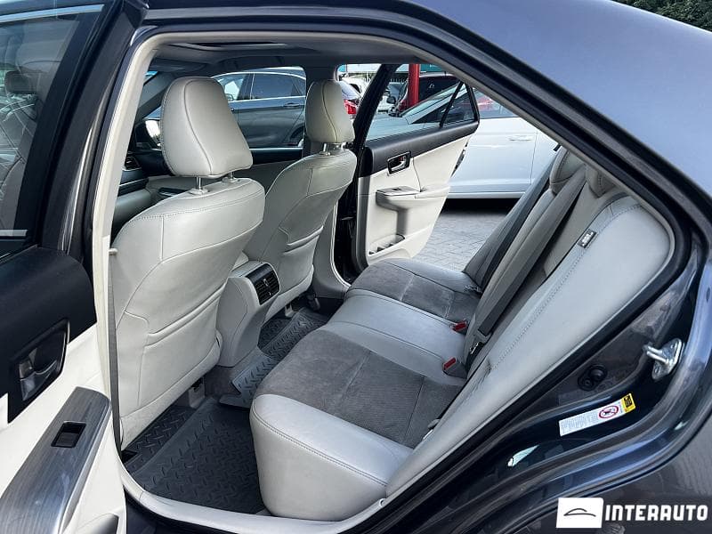 Toyota Camry 2012 — Миниатюра 6