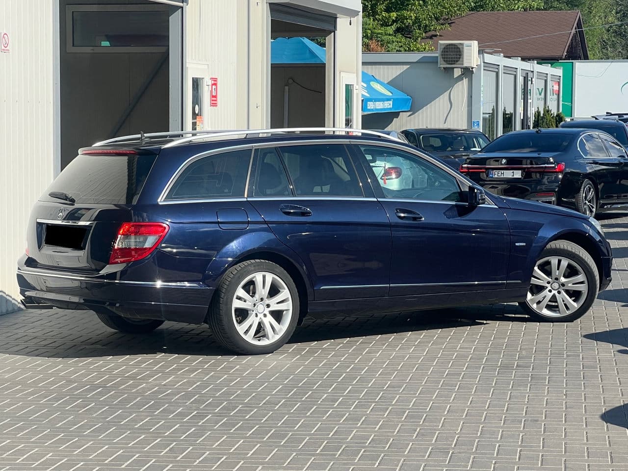 Mercedes C 200 2010 — Миниатюра 2