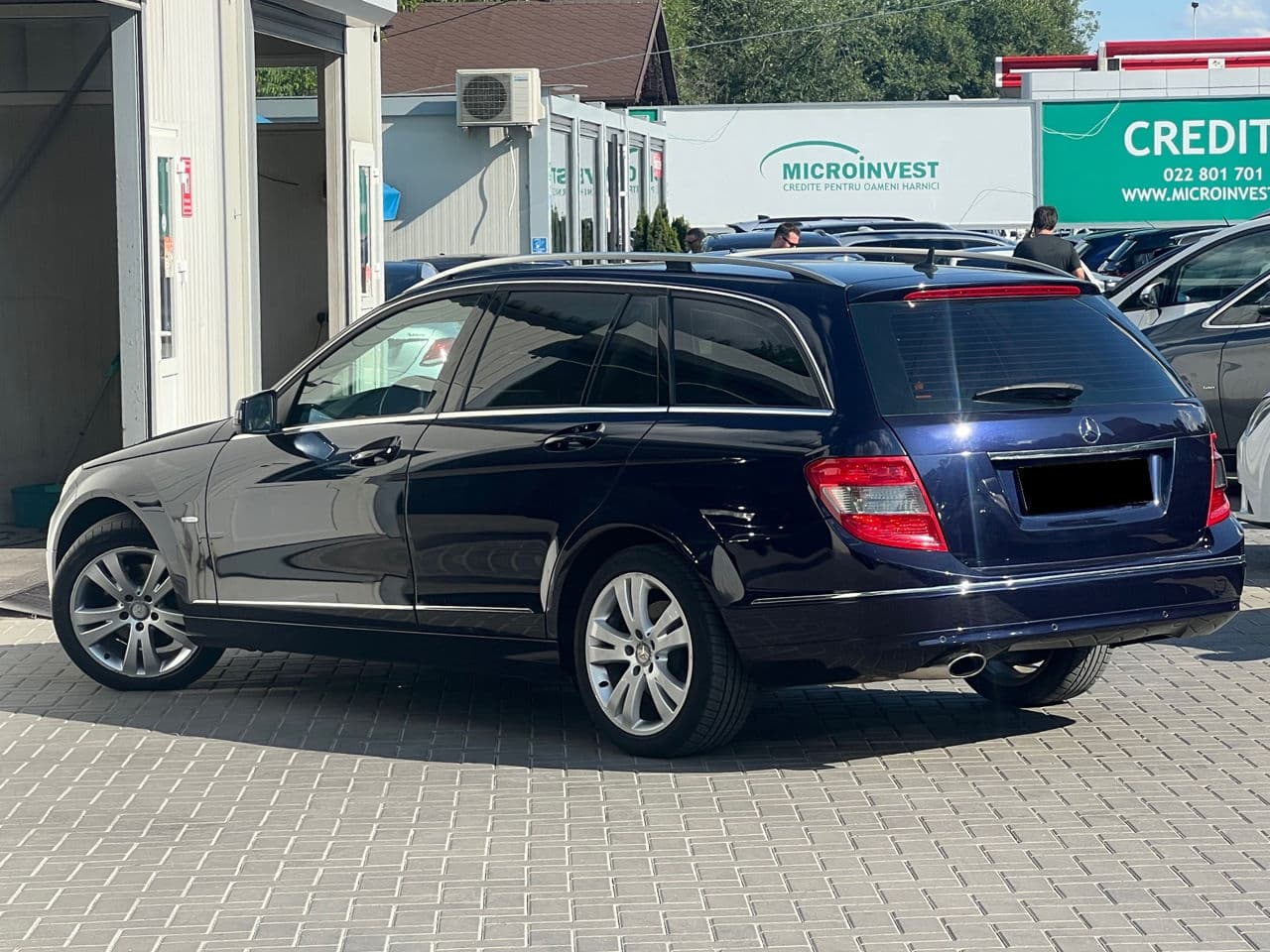 Mercedes C 200 2010 — Миниатюра 4