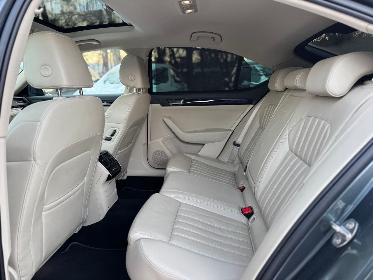 Skoda Superb 2015 — Миниатюра 17