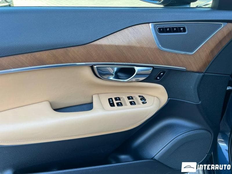 Volvo XC 90 2018 — Миниатюра 7