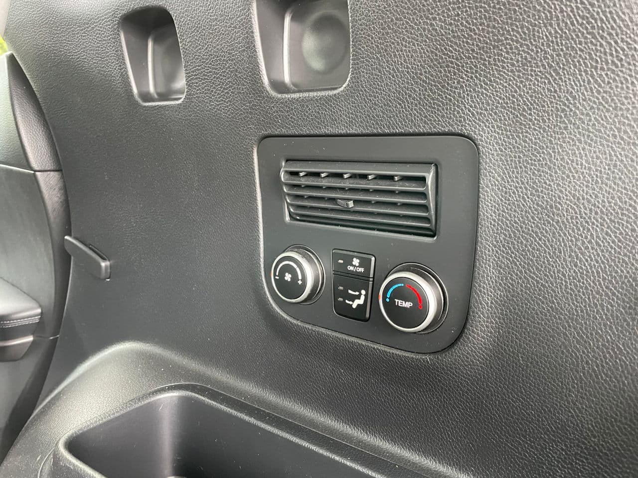 Hyundai Grand Santa Fe 2014 — Миниатюра 11
