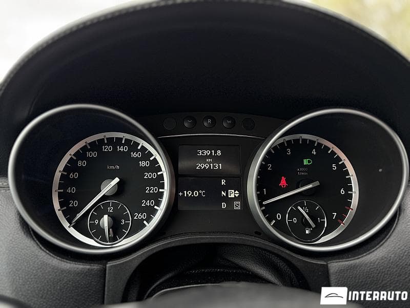 2011 Mercedes GL 450 — Miniatură 13