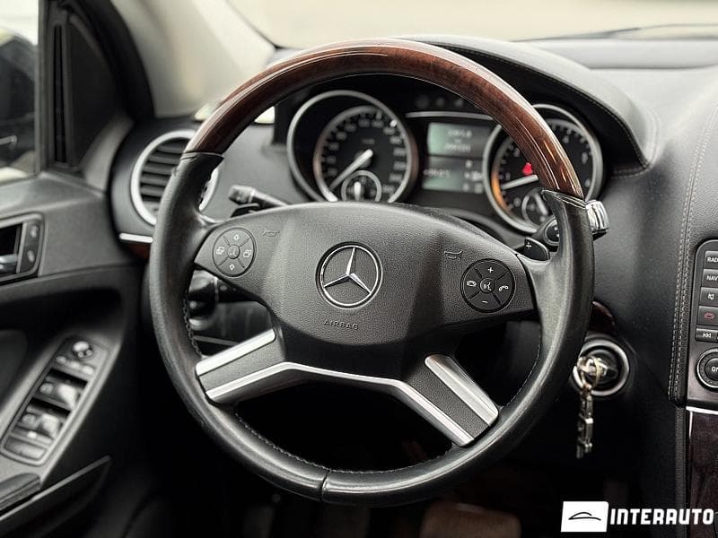 2011 Mercedes GL 450 — Miniatură 12