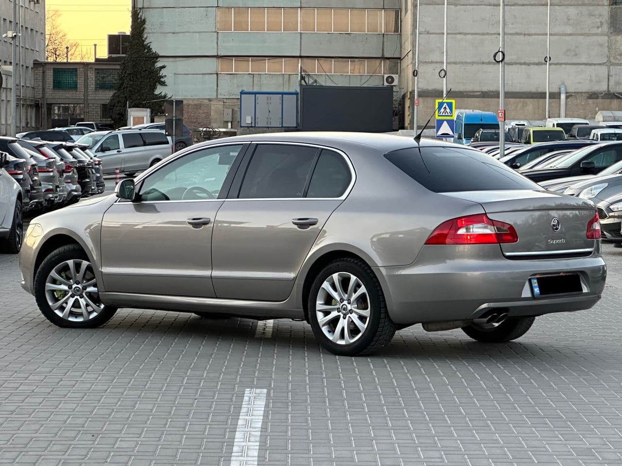 Skoda Superb 2009 — Миниатюра 4