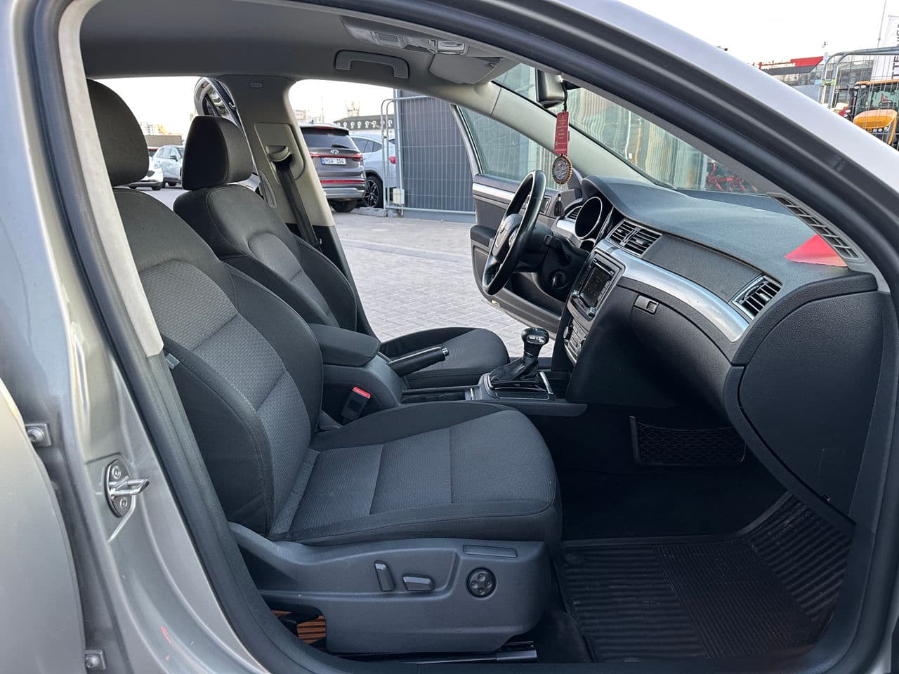 Skoda Superb 2009 — Миниатюра 14
