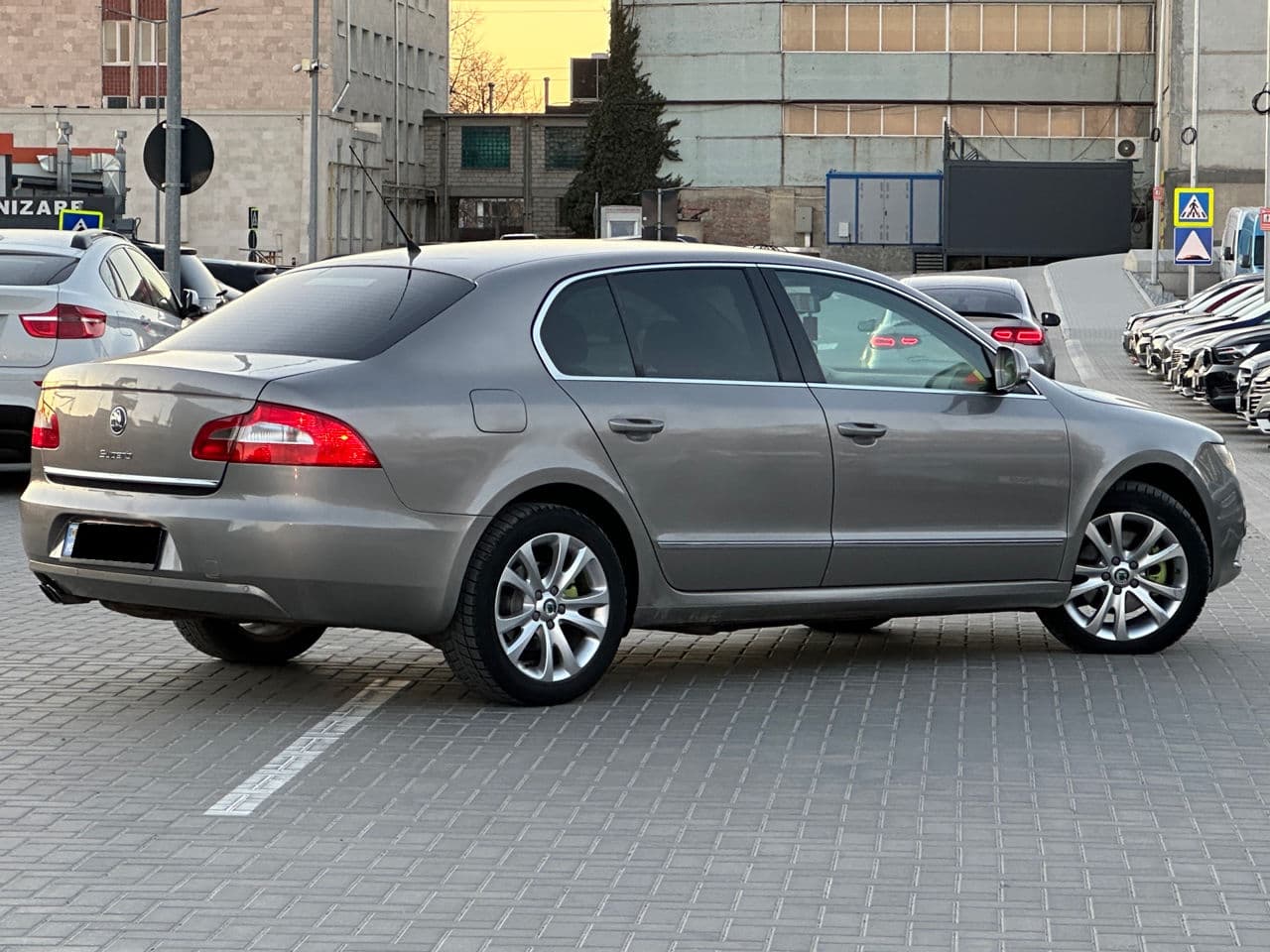 Skoda Superb 2009 — Миниатюра 3