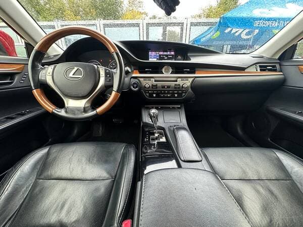 2013 Lexus ES 300h — Miniatură 8