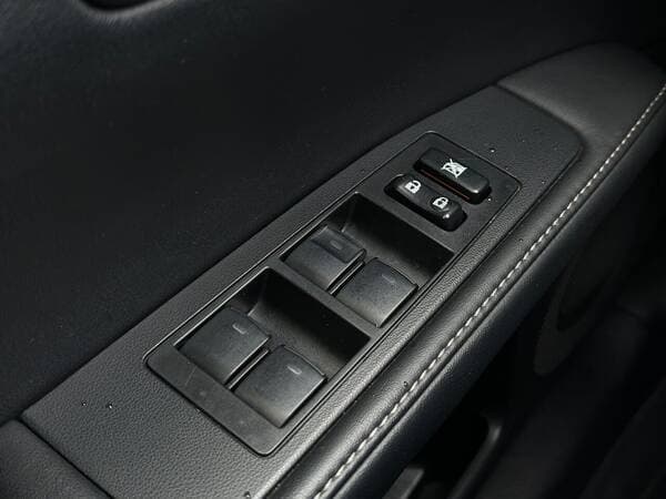 2013 Lexus ES 300h — Miniatură 15