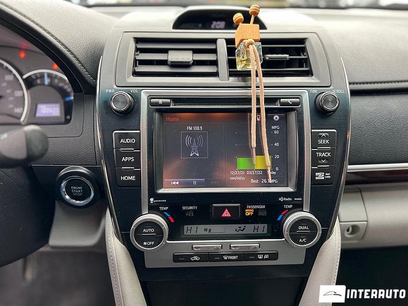 2014 Toyota Camry — Miniatură 16