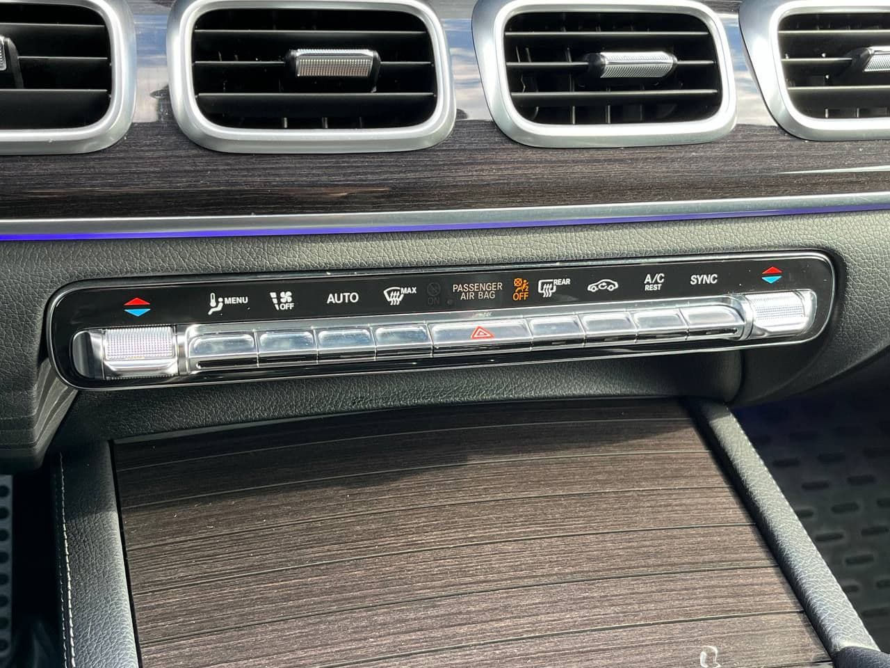 Mercedes GLE 300d 2020 — Миниатюра 16
