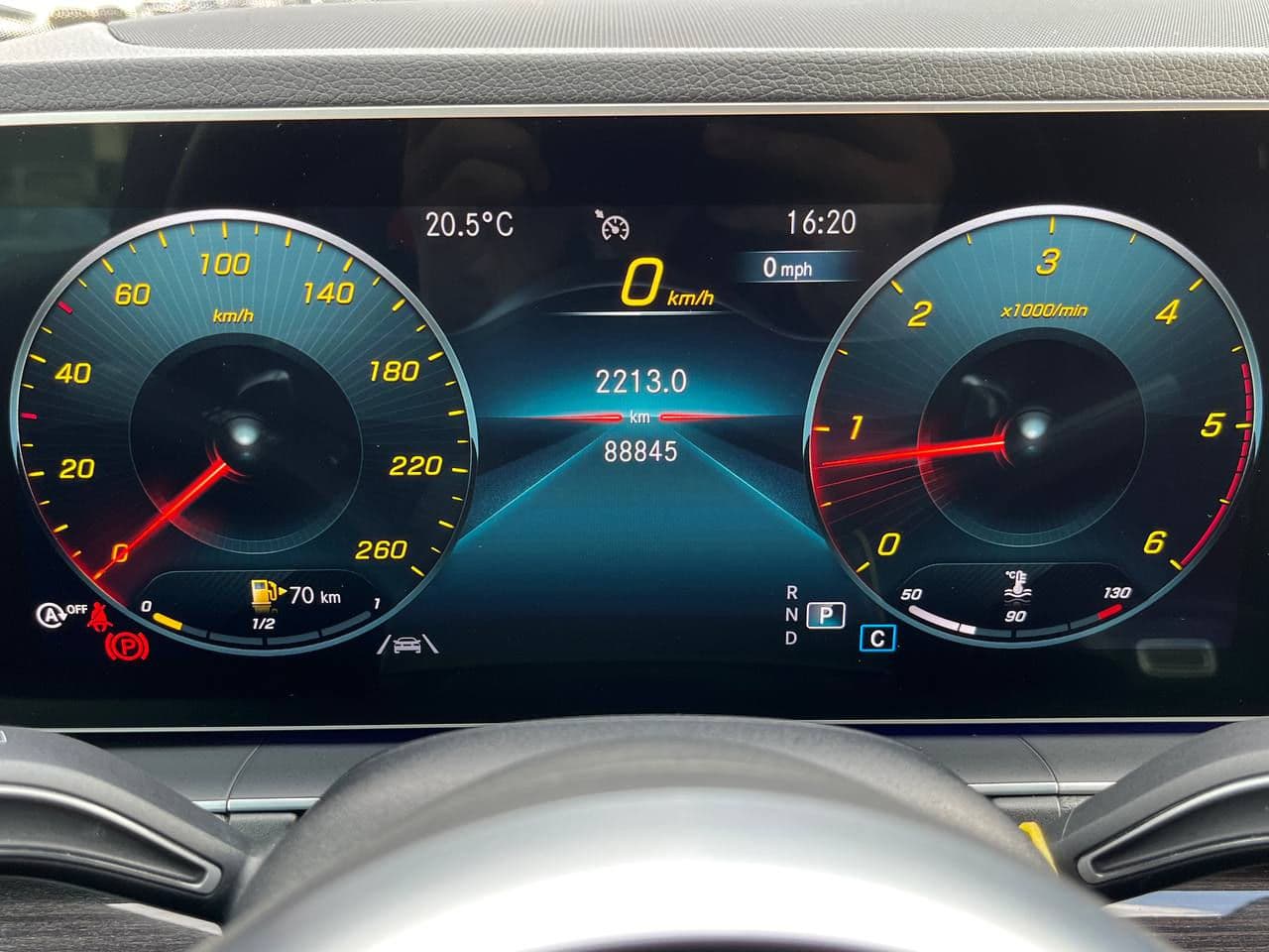 Mercedes GLE 300d 2020 — Миниатюра 9