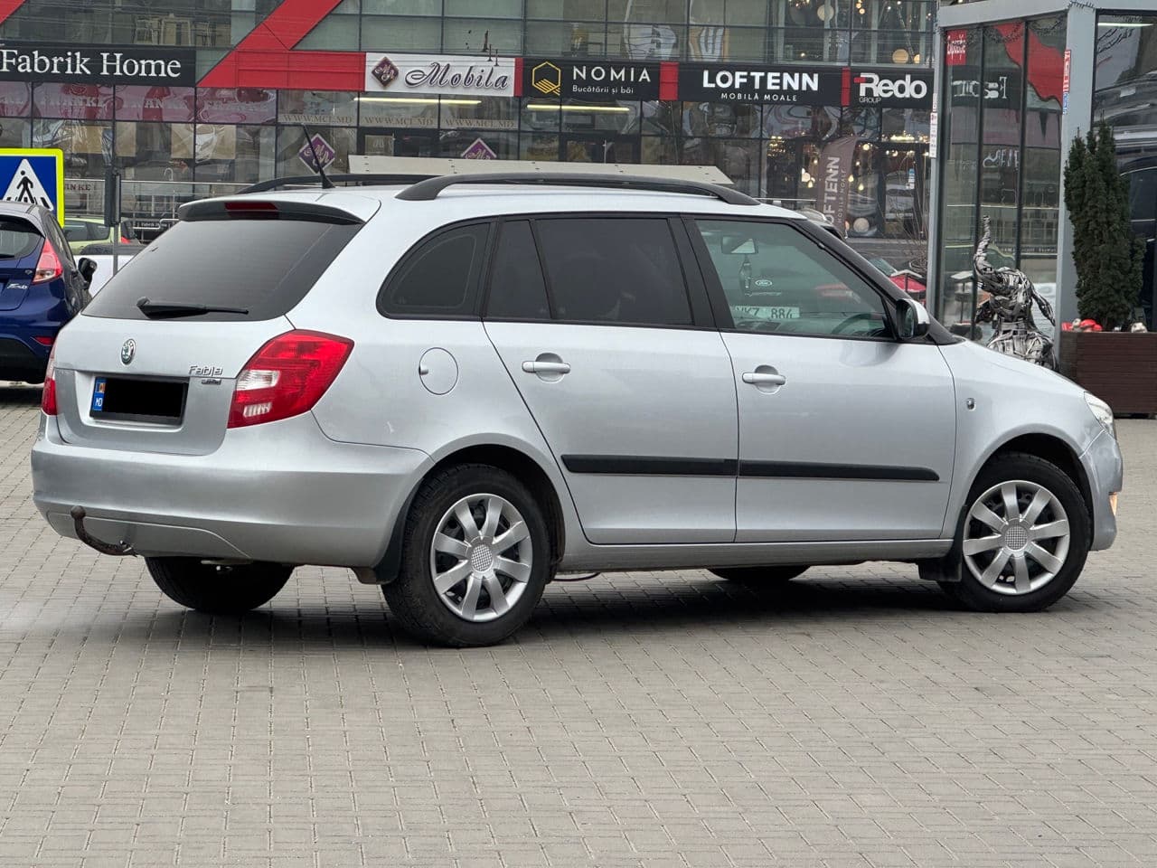 Skoda Fabia 2011 — Миниатюра 3