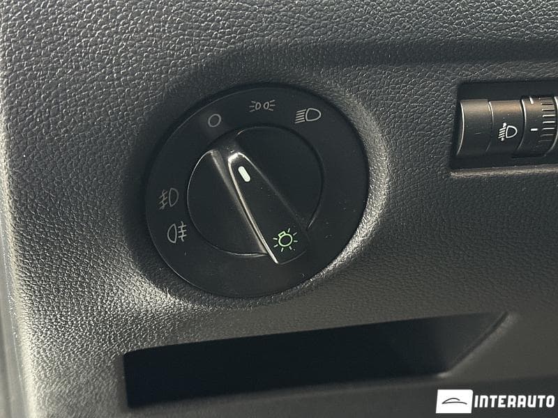 Skoda Fabia 2011 — Миниатюра 16
