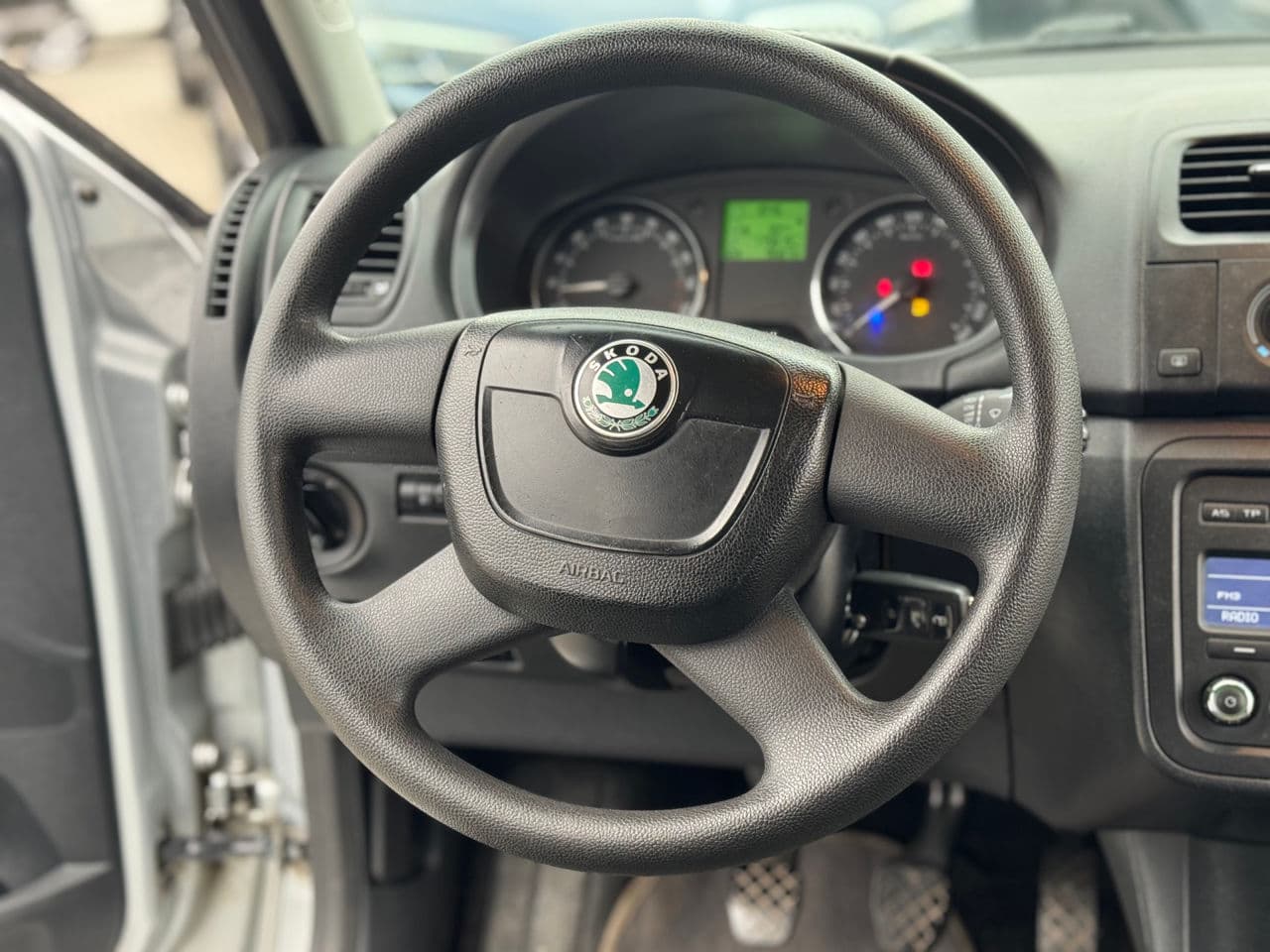 Skoda Fabia 2011 — Миниатюра 7