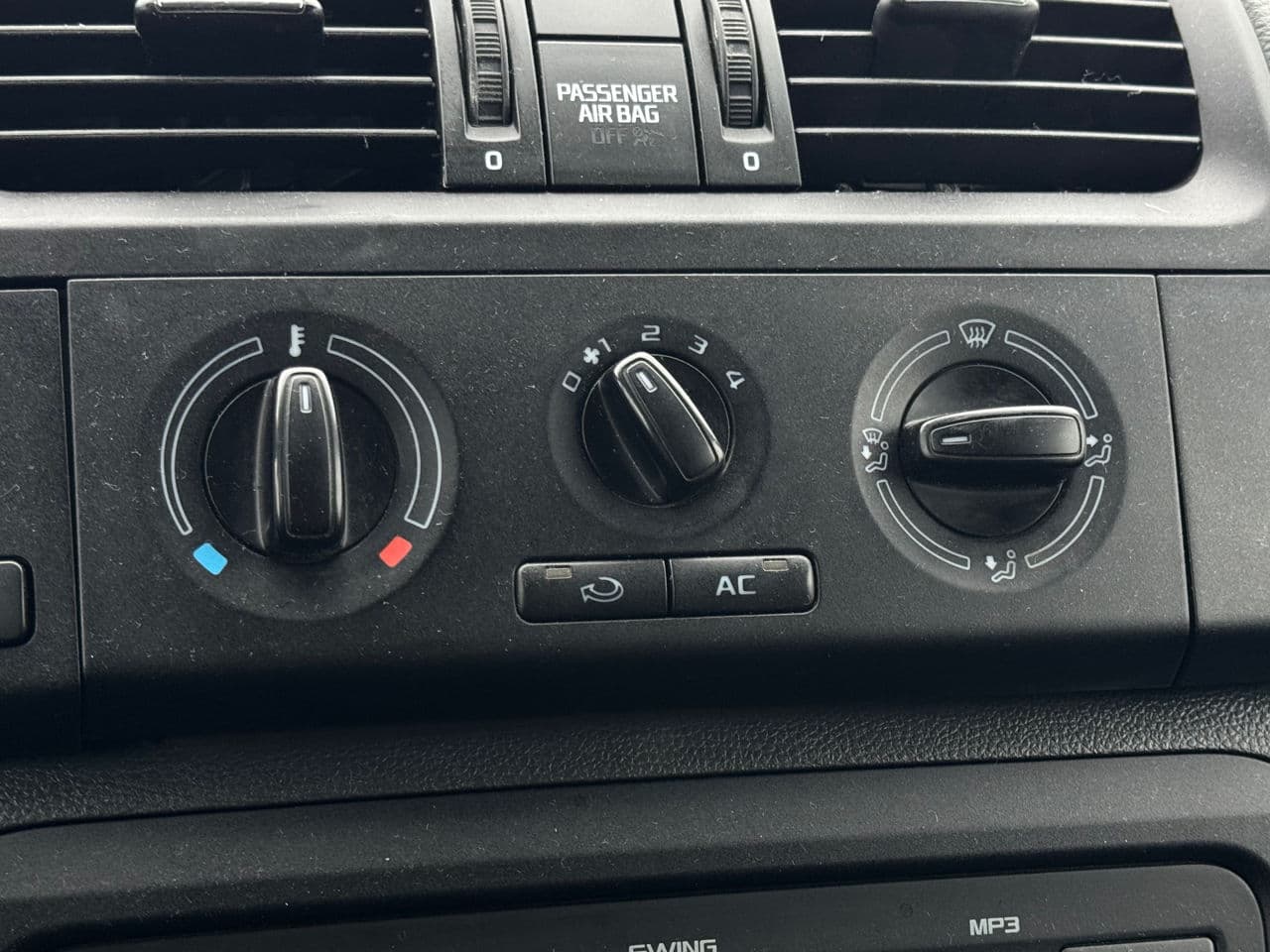 Skoda Fabia 2011 — Миниатюра 9