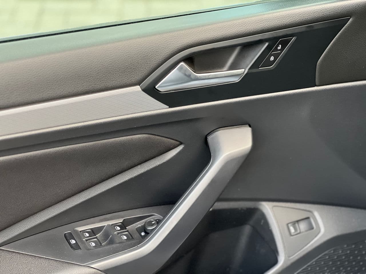 Volkswagen Jetta 2018 — Миниатюра 8