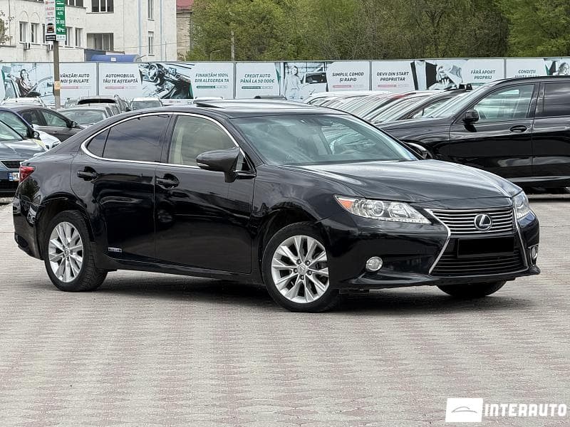 Lexus ES 300h 2012 — Миниатюра 4