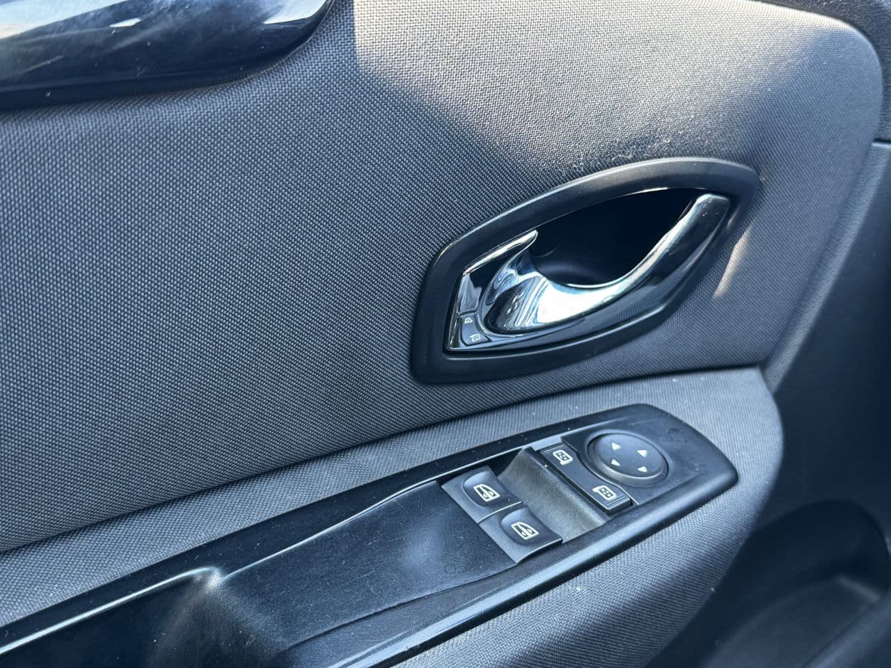 Renault Scenic 2015 — Миниатюра 13