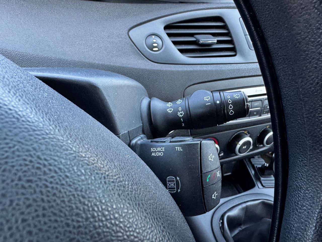 Renault Scenic 2015 — Миниатюра 10