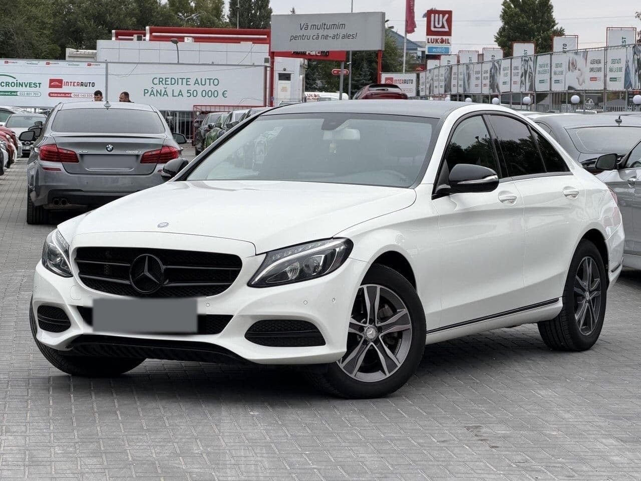 2015 Mercedes C 250 — Foto 1