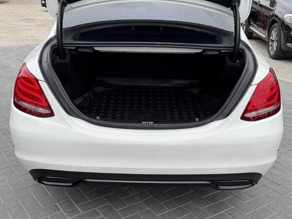 2015 Mercedes C 250 — Miniatură 17