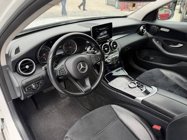 2015 Mercedes C 250 — Miniatură 5