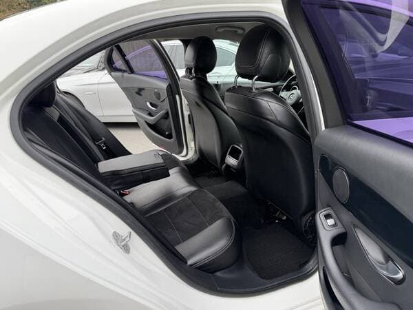 2015 Mercedes C 250 — Miniatură 16