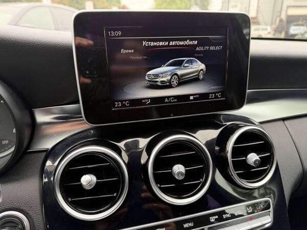 2015 Mercedes C 250 — Miniatură 10