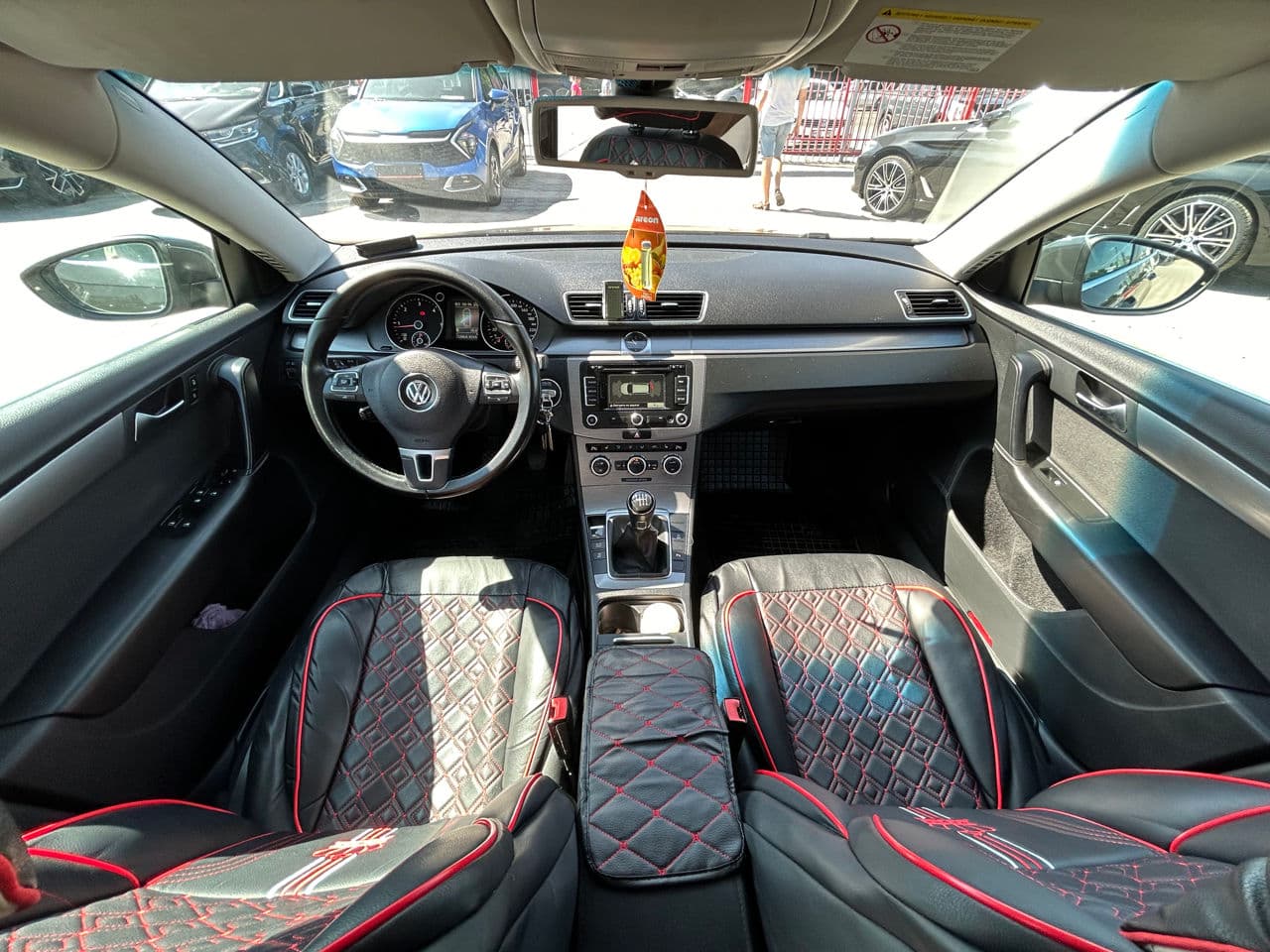 Volkswagen Passat 2012 — Миниатюра 8