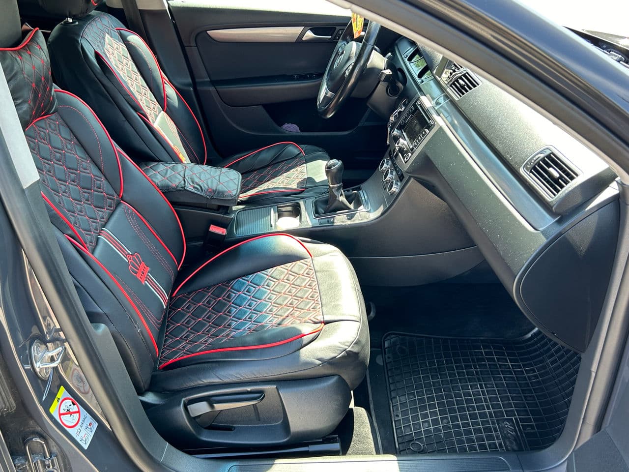 Volkswagen Passat 2012 — Миниатюра 15