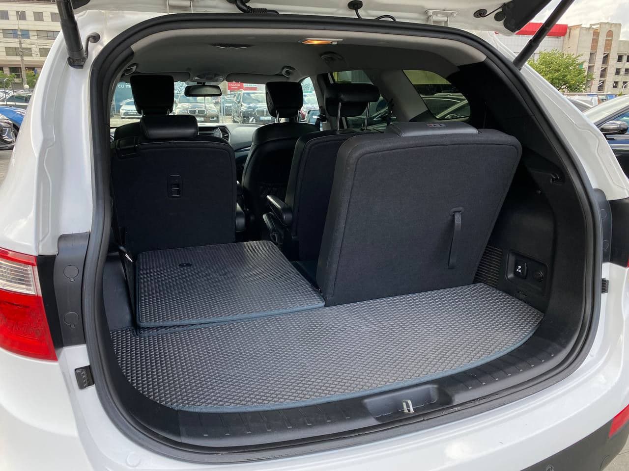 2013 Hyundai Grand Santa Fe — Miniatură 22
