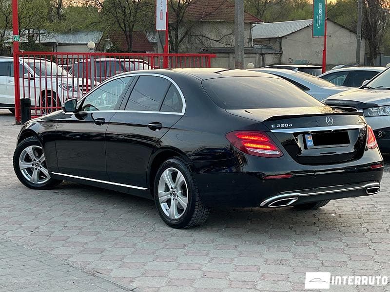 Mercedes E 220 2017 — Миниатюра 2