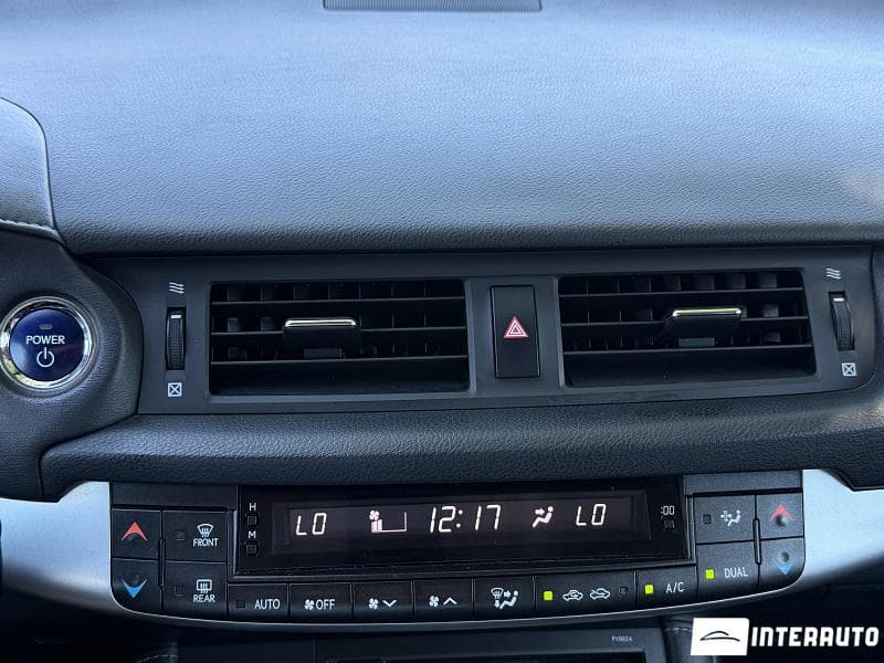 2013 Lexus CT 200h — Miniatură 14