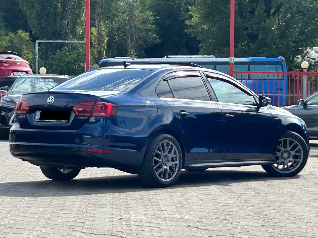 Volkswagen Jetta 2014 — Миниатюра 3