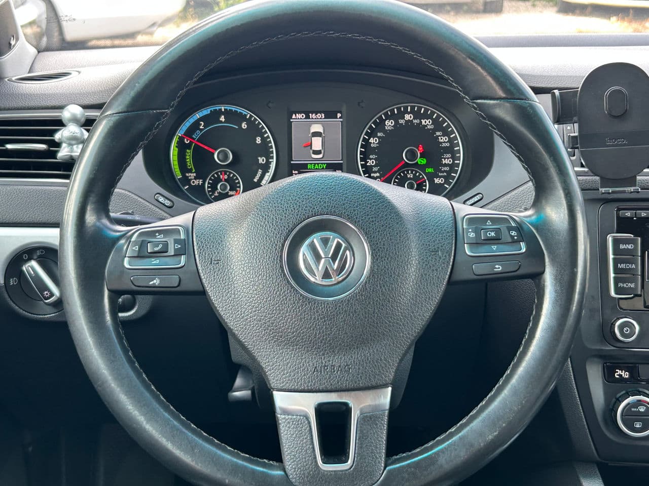 Volkswagen Jetta 2014 — Миниатюра 11