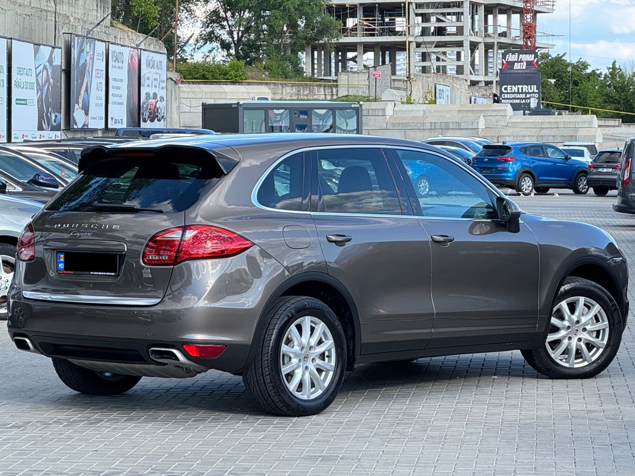 Porsche Cayenne 2012 — Миниатюра 3
