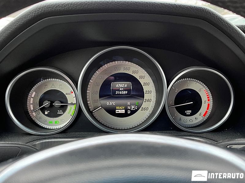2013 Mercedes E 300h — Miniatură 8
