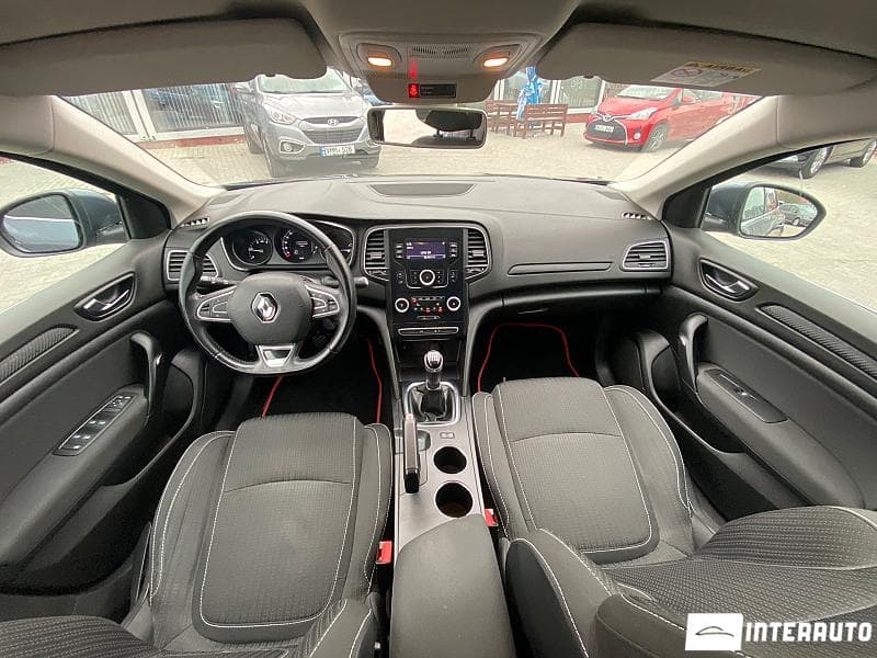 2017 Renault Megane — Miniatură 8