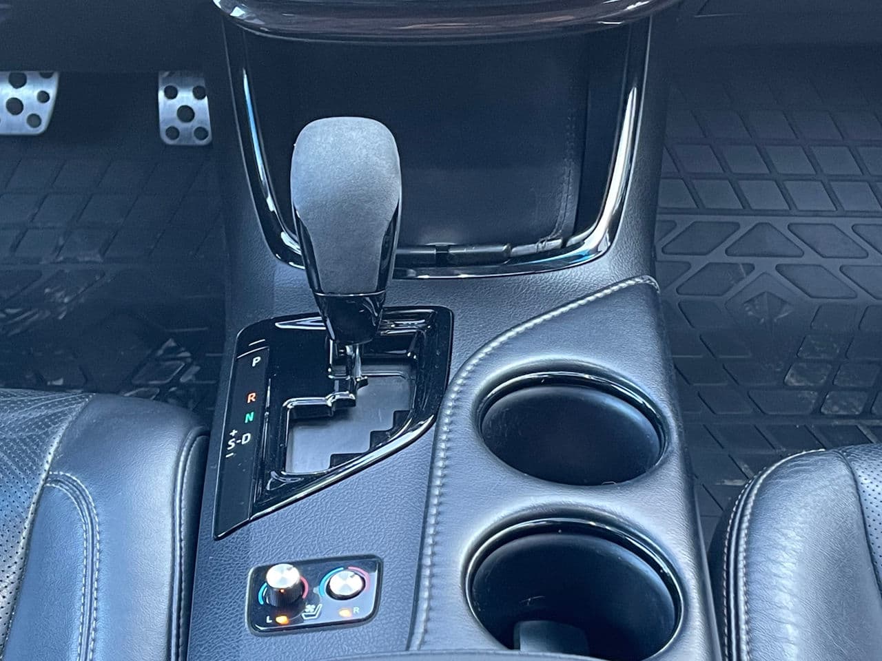 Toyota Avalon 2014 — Миниатюра 13