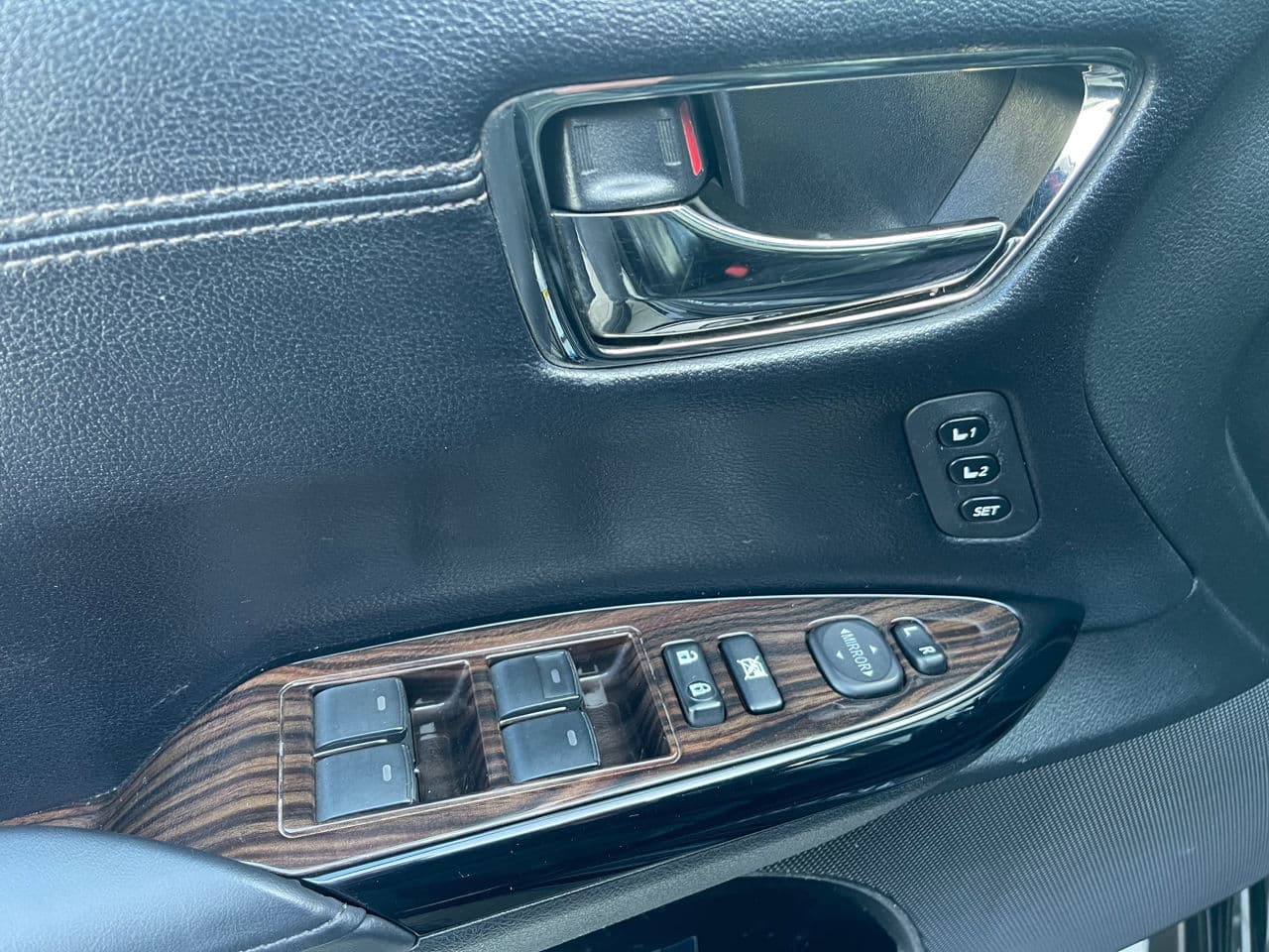 Toyota Avalon 2014 — Миниатюра 15