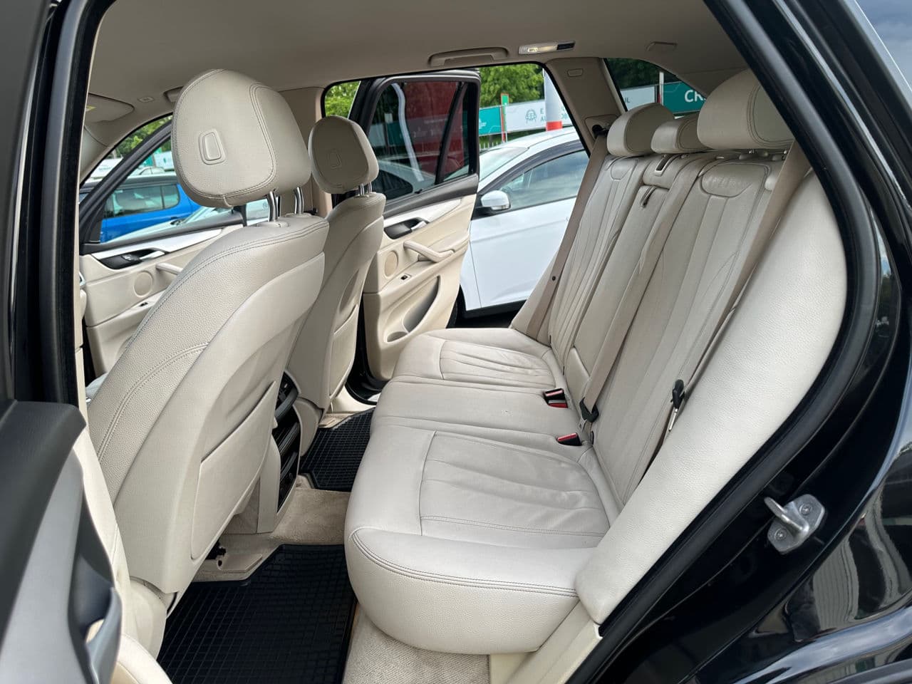 BMW X5 2.5D 2015 — Миниатюра 6