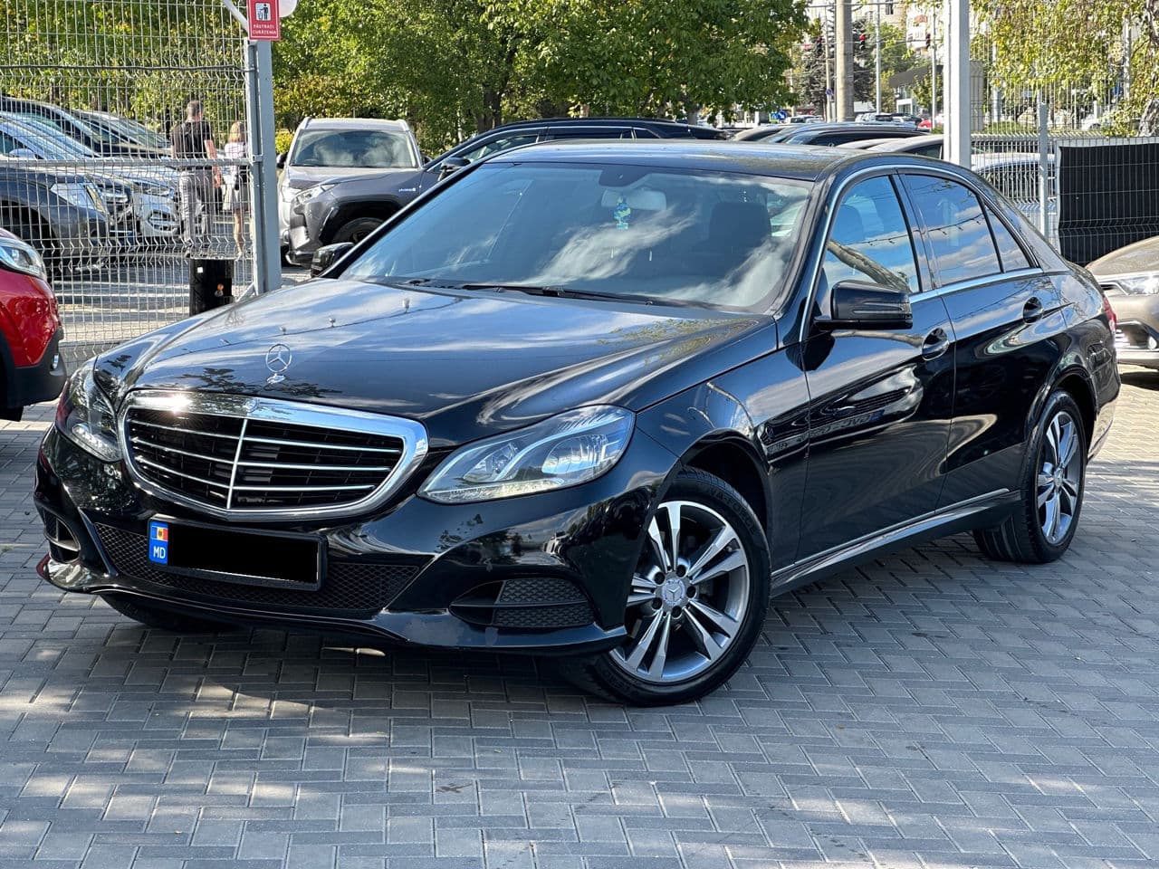Mercedes E 200 2015 — Миниатюра 3