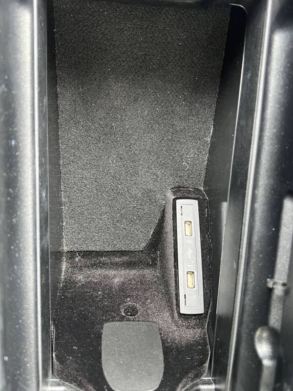 2015 Mercedes E 200 — Miniatură 20