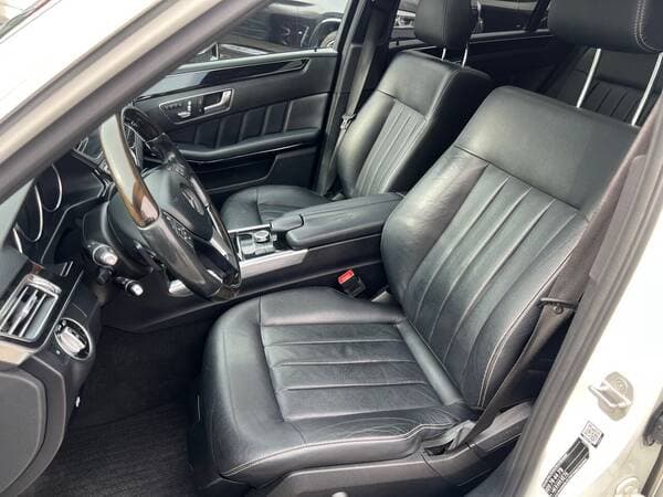 2015 Mercedes E 200 — Miniatură 9