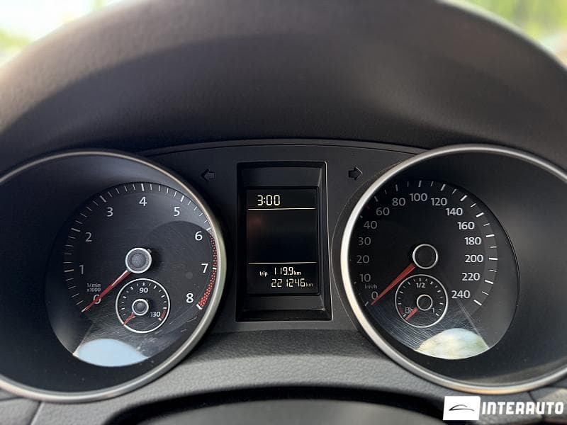 Volkswagen Golf 2010 — Миниатюра 10