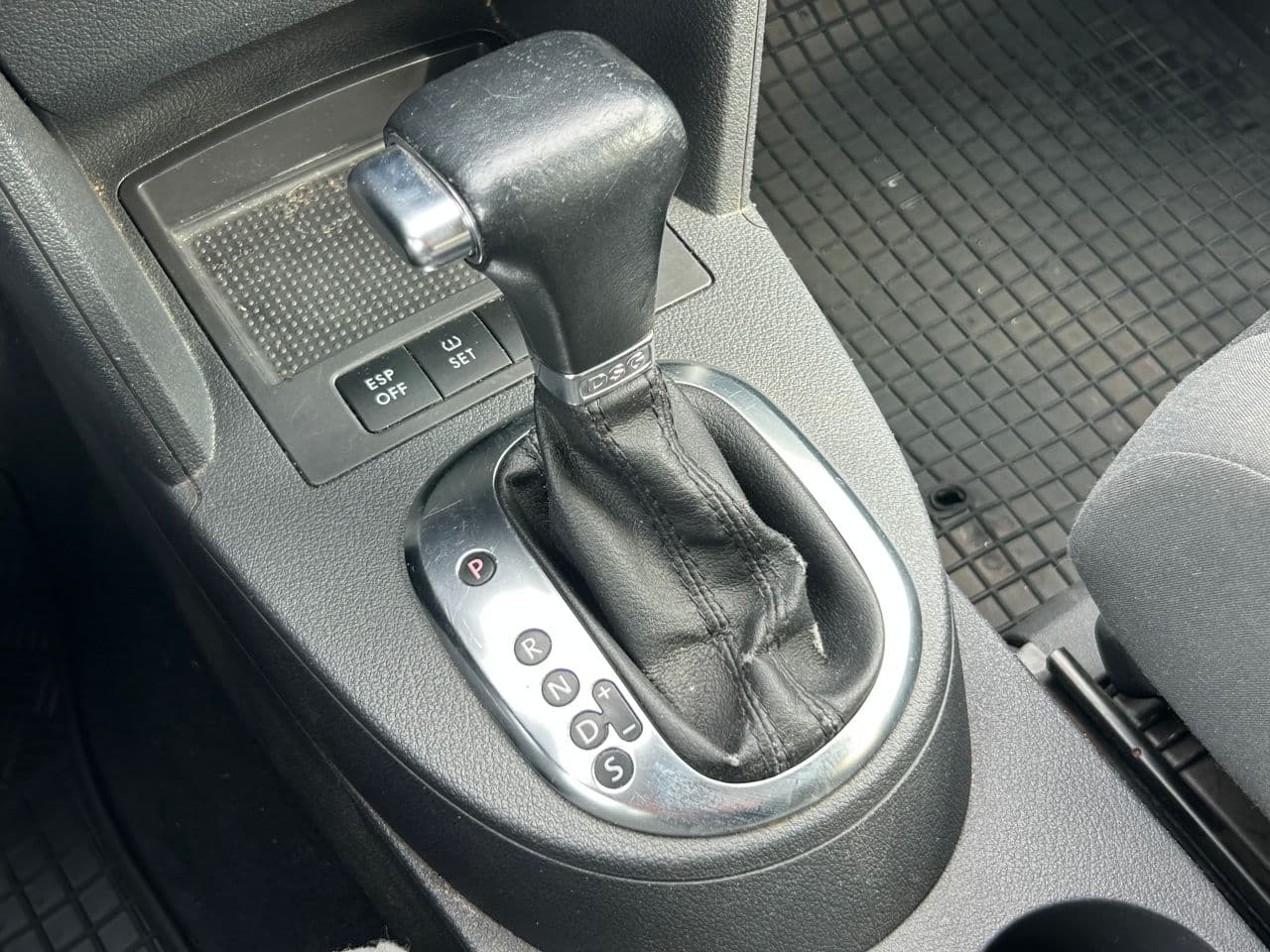 Volkswagen Touran 2010 — Миниатюра 13